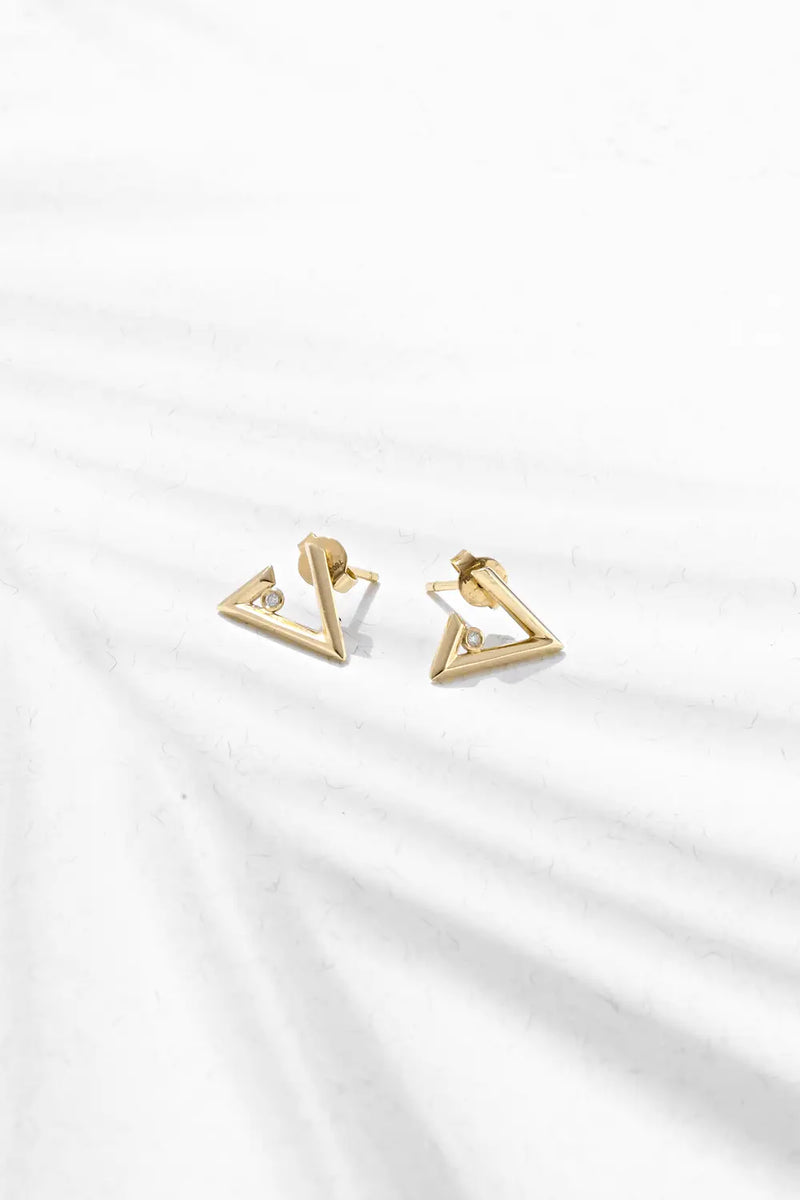 Noon earring- Geo letters